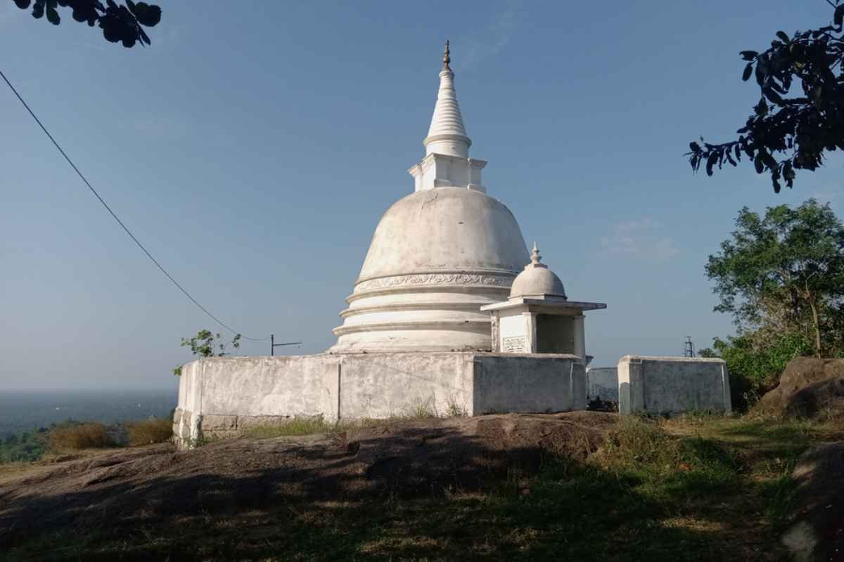 lugares para visitar en Gampaha - templo maligatenna